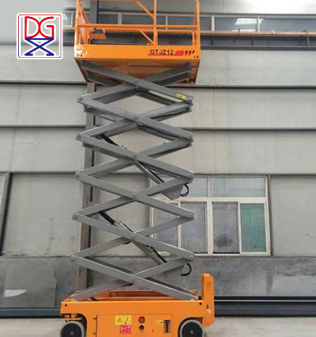 全自动行走式升降机